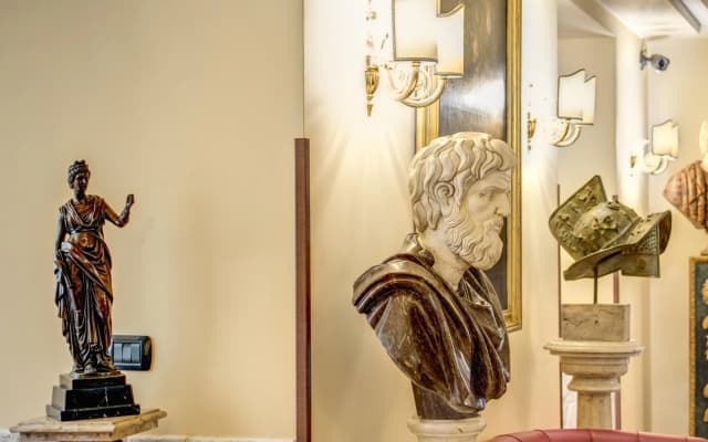 Aurelius Art Gallery Hotel - photo 2