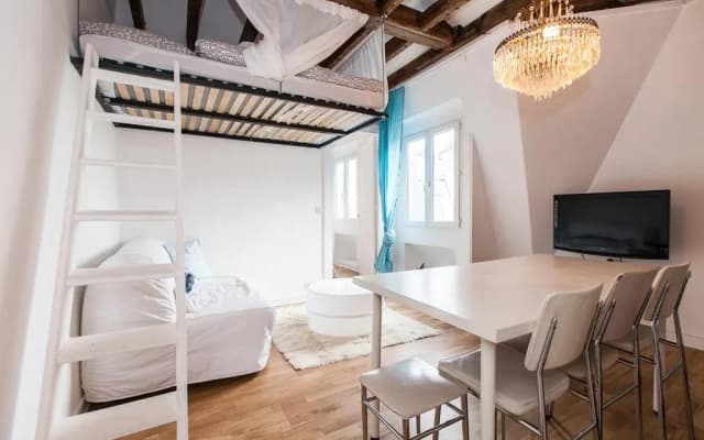 Charming 30m² border of MONTMARTRE - photo 4