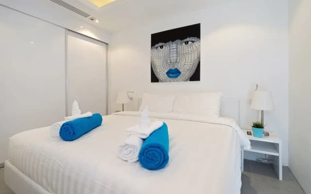 Luxury Apartment Unique Residences - photo 4