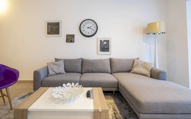 Driven Holiday Homes - Elite Tower - photo 2