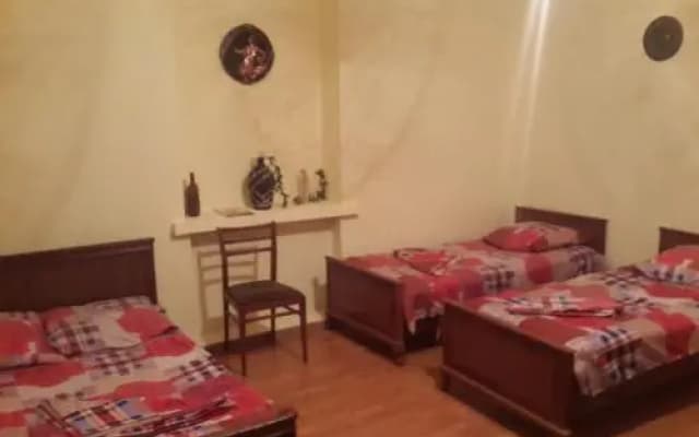 Lemon Family Guesthouse - photo 4