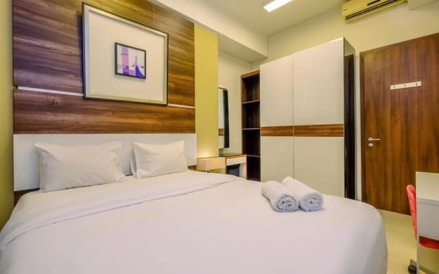 Homey Penthouse 3Br With Extra Room Kemang Village Apartment - photo 2