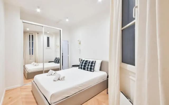 Champs Elysees!Montaigne, New Luxurious 6pers Flat - photo 2