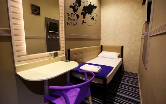 Podstel Hostel Bangkok - photo 4