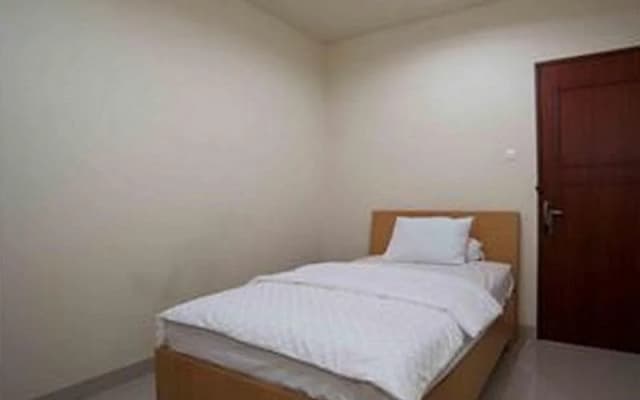 Pondok Seruni Homestay - photo 2