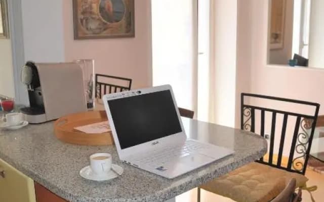 From 1882, romantic flat, in the Golden Square - photo 2