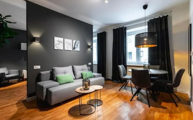 Authentic apartment next to Schwedenplatz - photo 4