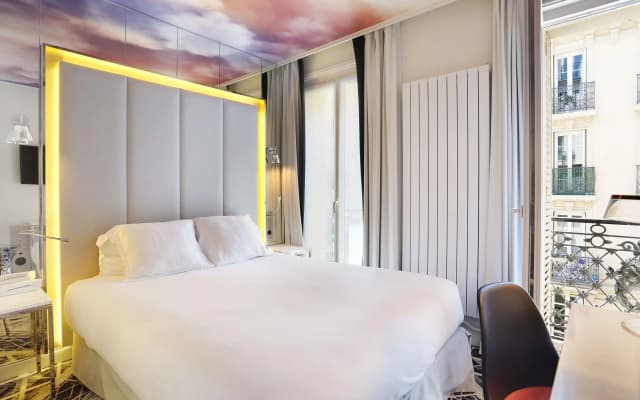 Nouvel Hotel Eiffel - photo 2