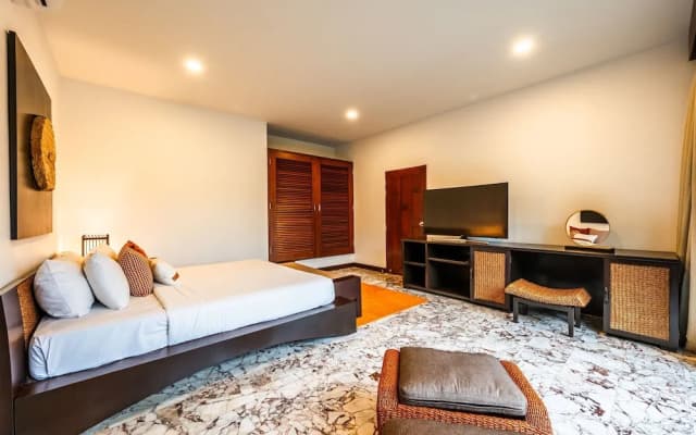 Kinnaree Grand Villa - photo 3