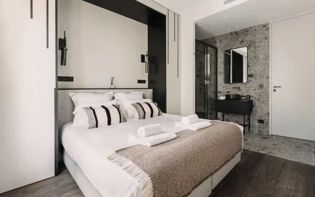 HIGHSTAY - Luxury Serviced Apartments - North Marais 1 - photo 4