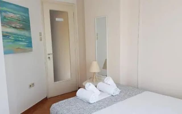 Flat 3 bedrooms 1 bathroom - Athens - photo 3