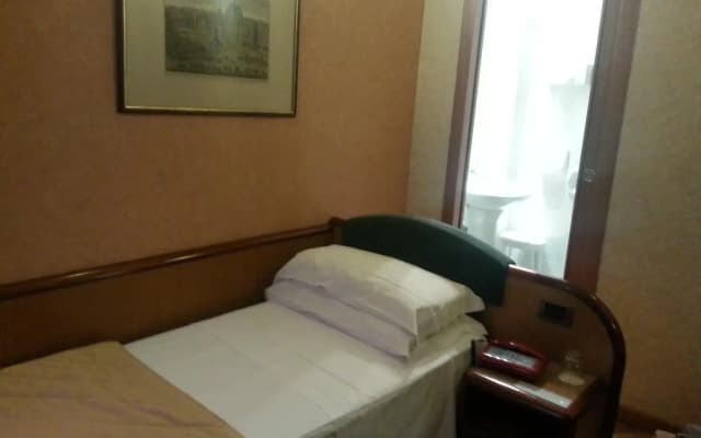 Hotel Fori Imperiali - photo 4