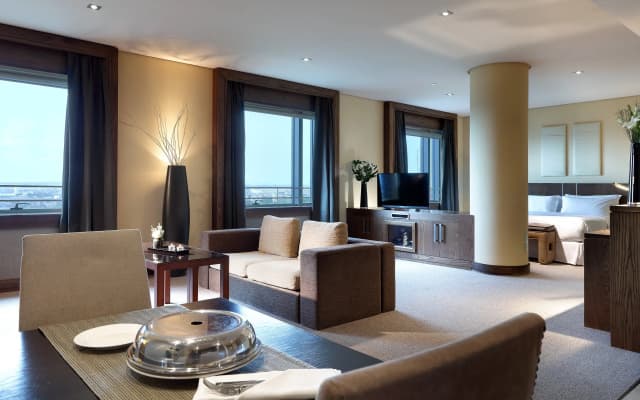 Eurostars Suites Mirasierra - photo 3