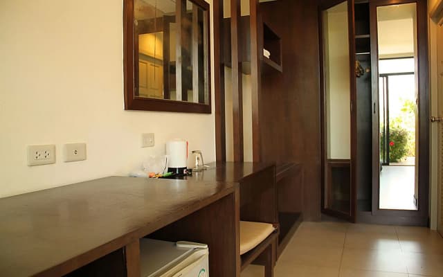 Memory Karon Resort - photo 4