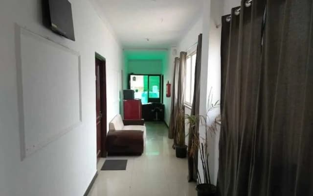 Hotel Red Stone - photo 3