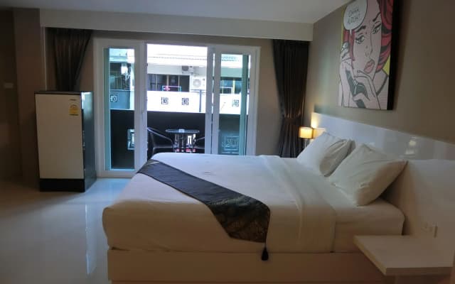 crystal suites pattaya - photo 2