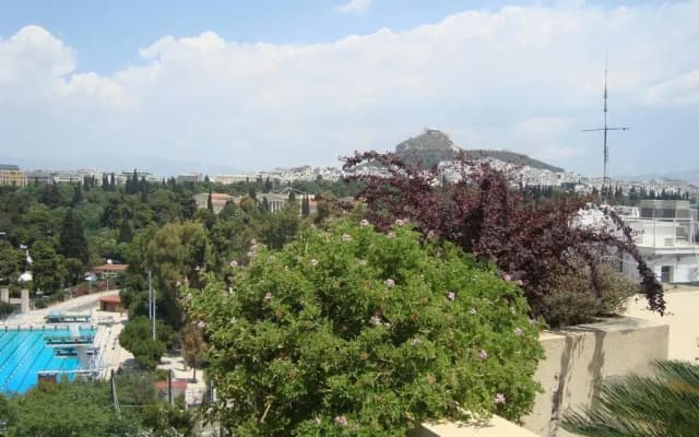 Traditional Studio Apt Central Athens - photo 4