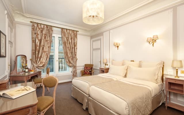 Hotel Regina Louvre - photo 4