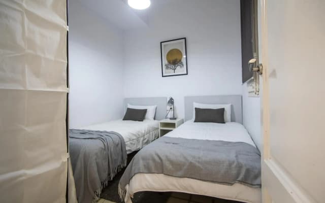 31PAR217 - Mediterranean style apartment - photo 3