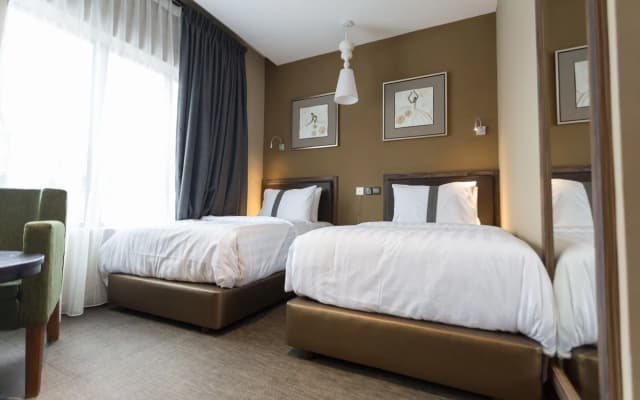 Z Hotel - photo 4