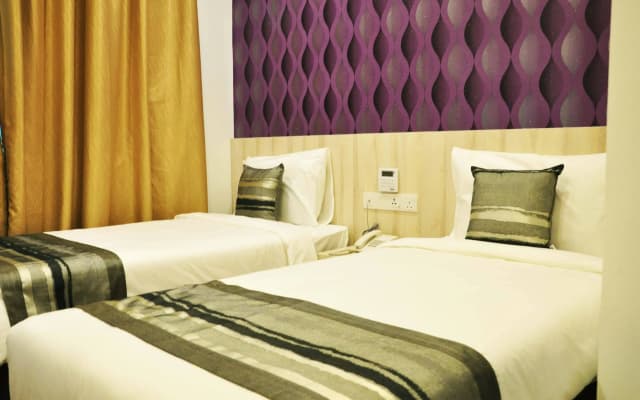 Valya Hotel - photo 2