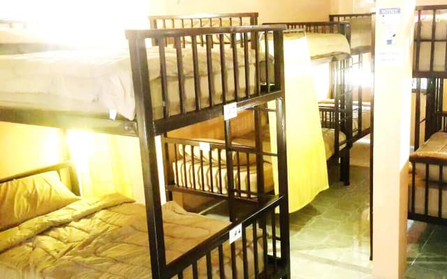 Jinda Hostel - photo 2