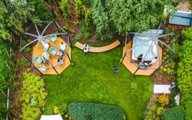 EMPIRENT Garden Suites - photo 3