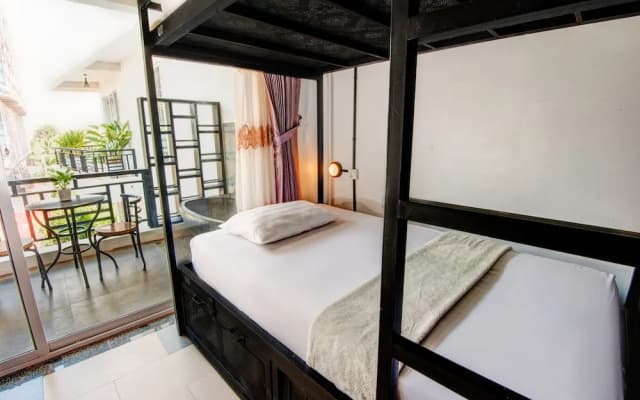 Mad Monkey Hostel Siem Reap - photo 5