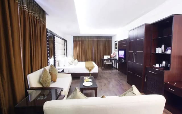 Parkland Grand Kapashera - photo 4