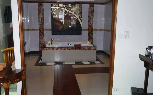 Baan Wanicha Bed and Breakfast Resort (SHA Plus+) - photo 2