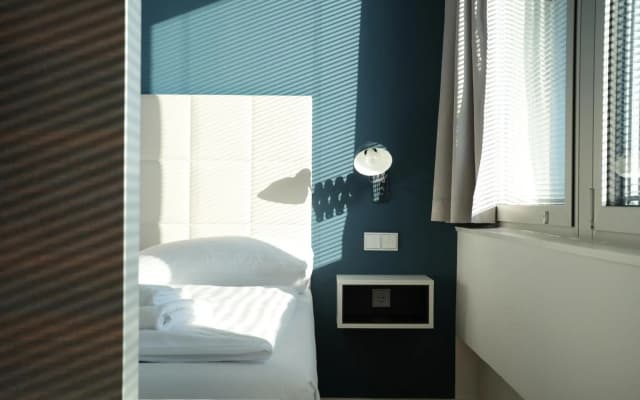 Exclusive 1-bedroom apartment - photo 3