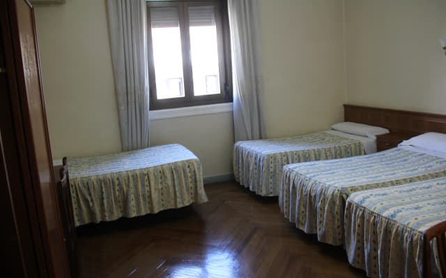 Hostal Splendid - photo 3