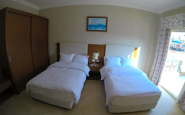 Rehana Resort - photo 2