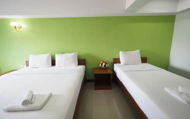 Phuhi Hotel - photo 3