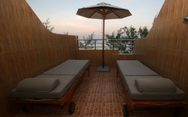 Eureka Serenity Athiri Inn - photo 2