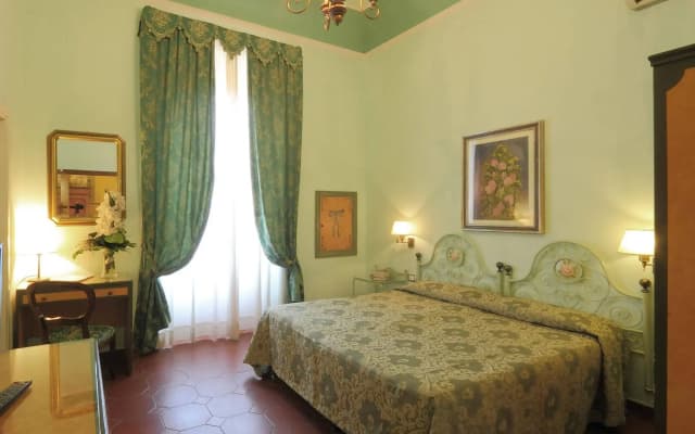 Hotel Villa Liana - photo 3