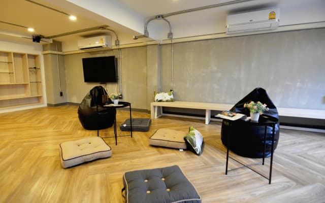 Siam Eco Hostel - photo 3