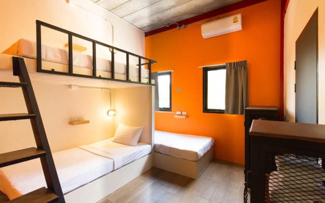 Khunsuek Muay Thai Hostel - photo 2