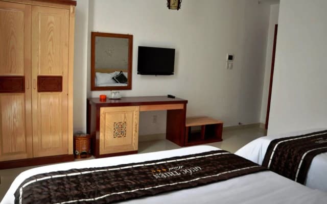 Quoc Thien Hotel Da Nang - photo 3