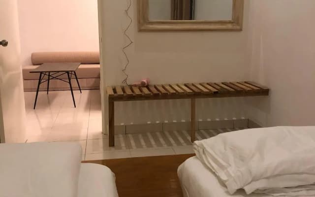 Brand New Apartment in Local Neighbourhood - photo 2