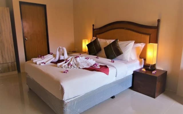 Bangrak Samui Beach Resort - photo 4