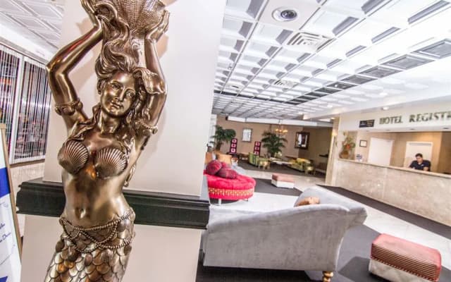 Royal Resort - photo 2