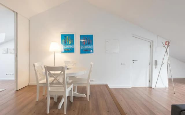 Charming Apartment Tram 28 - photo 2