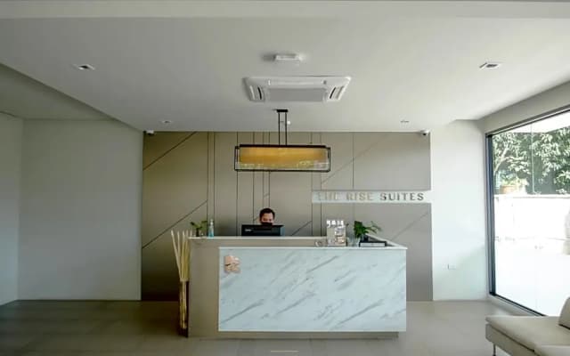 The Rise Suites - photo 2