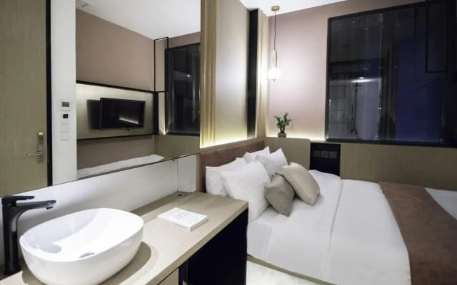 Hotel NuVe Elements - photo 4