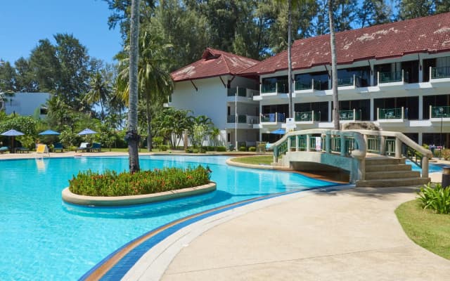 Amora Beach Resort Phuket - photo 5