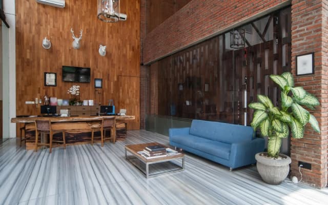 Ossotel Legian Bali - photo 2