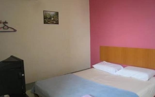 Budget Comfort Hostel - photo 5