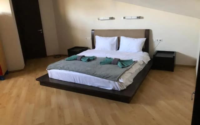 Luxury House - photo 3
