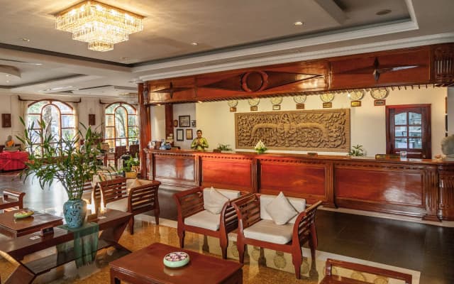 Angkor Holiday Hotel - photo 2